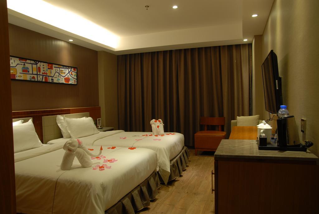 Insail Hotel Чжухай Экстерьер фото