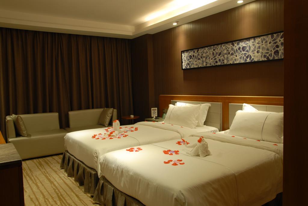 Insail Hotel Чжухай Экстерьер фото